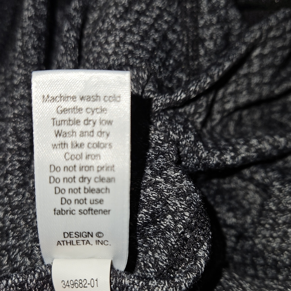 ATHLETA Energy Chaturanga Capri Leggings szMP - Picture 4 of 9